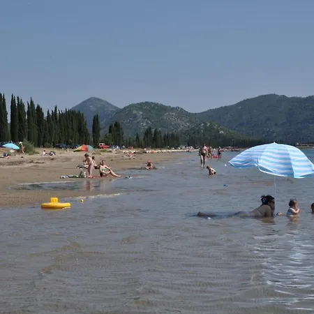 Apartamento Neretva River *