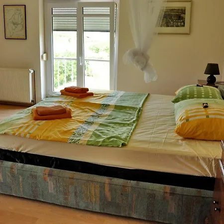 Neretva River Apartamento *